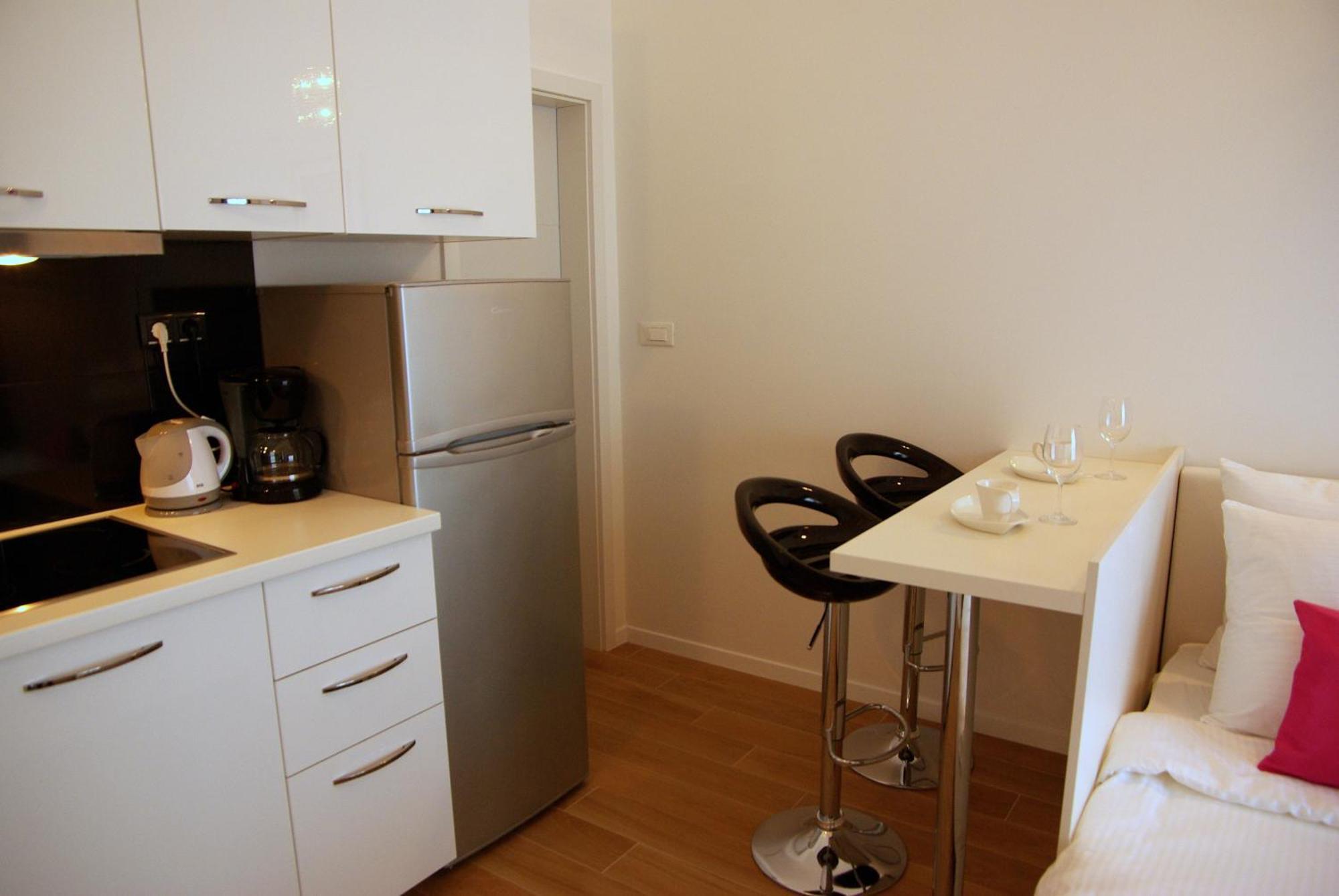 Apartments Marti ムルテル 部屋 写真